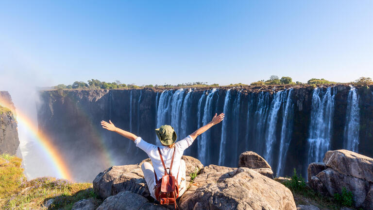 Rundreisen Namibia, Botswana & Simbabwe: Wildnis, Wasserfälle & Wüstenschönheit