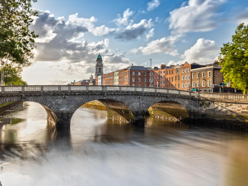 Rundreisen Irland: Vom pulsierenden Dublin zu den ruhigen Weiten 6-tägig inkl. Flüge Mittelklassehotels mit Frühstück Zentrales Hotel in Dublin
