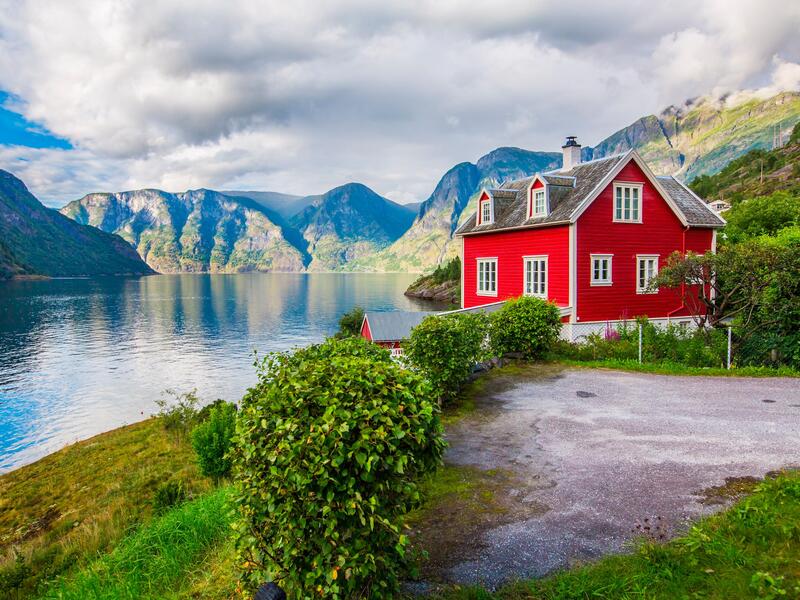 Kreuzfahrten Norwegen – Fjorde: Kreuzfahrt mit der Costa Favolosa ab/an Hamburg 9 Nächte Premium-Schiff mit Vollpension Inkl. Trinkgelder an Bord im