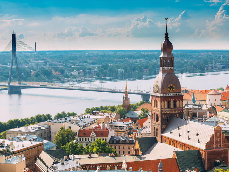 Kreuzfahrten Ostsee: Kreuzfahrt mit MS Hamburg ab Kiel oder Hamburg 11 bzw. 12 Nächte Premium-Schiff mit Vollpension 7 Länder auf einer Reise