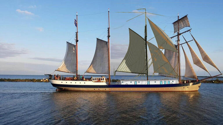 Kreuzfahrten Niederlande - IJsselmeer: Mit Rad & Segelschiff Leafde fan Fryslân ab/an Enkhuizen