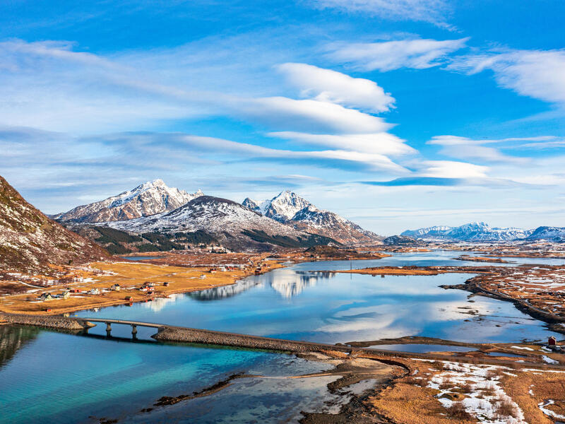 Kreuzfahrten Norwegen: Kreuzfahrt mit MS Hamburg ab/an Hamburg 14 Nächte Premium-Schiff mit Vollpension Magisch: Nordlichter über Norwegen