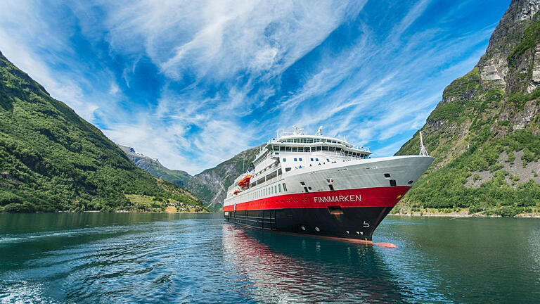 Kreuzfahrten Norwegen - Hurtigruten: Seereise mit der MS Finnmarken ab/an Hamburg