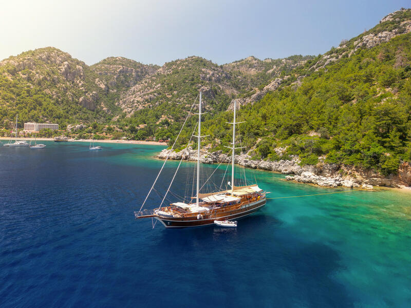 Flugreisen Türkei – Blaue Reise: Kreuzfahrt mit einem Motorsegler ab/an Kemer 8-tägig inkl. Flüge Motorsegler mit Vollpension  Idyllische Buchten &