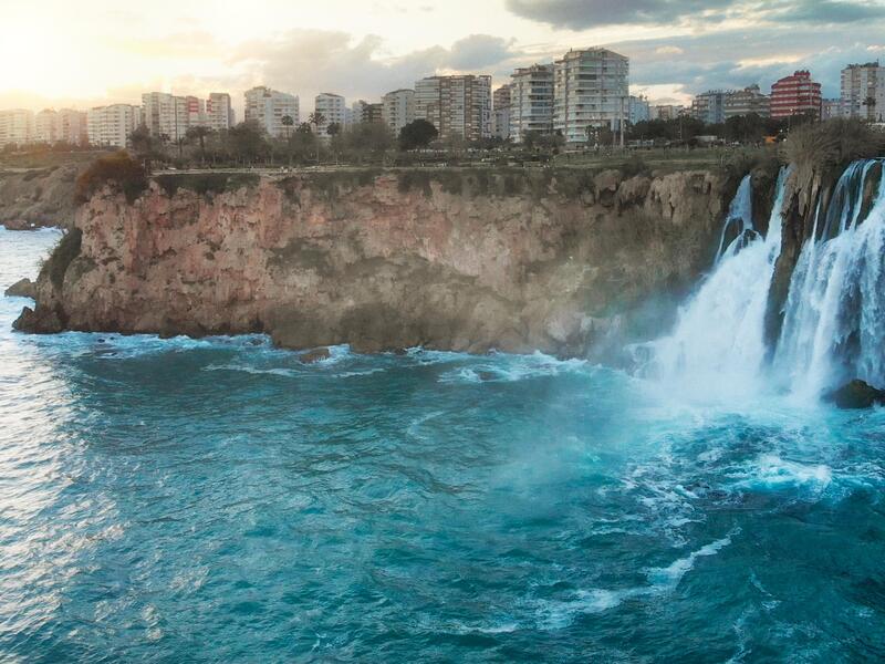 Flugreisen Türkei – Blaue Reise: Kappadokien-Rundreise, Kreuzfahrt mit einem Motorsegler & Baden im Hotel Beach Club Doğanay 22-tägig inkl. Flüge