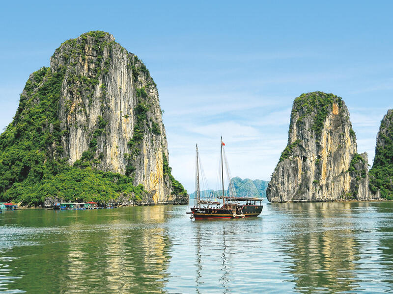 Rundreisen Vietnam & Kambodscha: Indochina auf den Spuren alter Kulturen und Mythen 16-tägig inkl. Flüge Mittelklassehotels/Dschunke mit Verpflegung