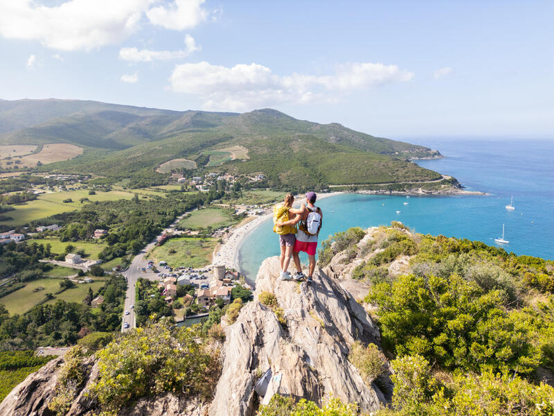 Flugreisen Frankreich – Korsika: Freiheit und Natur auf Schritt und Tritt