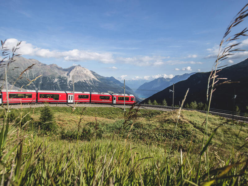 Eigene Anreise Schweiz: 10 Nächte Bahnerlebnisreise durch die Alpen in 3-Sterne-Hotels 10 Nächte 3-Sterne-Hotels mit Frühstück Inkl. Fahrten mit d