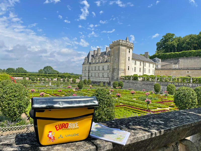 Eigene Anreise Frankreich – Loire: Radeln auf den Spuren von Königen & Märchen 6 bzw. 7 Nächte Mittelklassehotels mit Frühstück Inkl. Gepäcktran