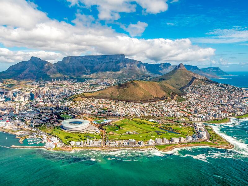 Kreuzfahrten Transafrika: Kreuzfahrt mit AIDAprima ab Kapstadt an Gran Canaria inkl. Vorprogramm in Kapstadt