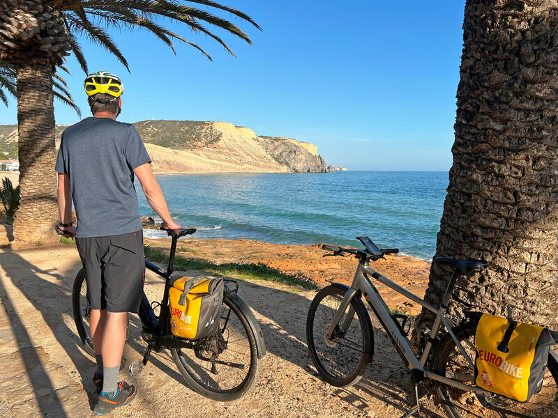 Erlebnisreisen Portugal: Radeln entlang der Küste zwischen Klippen und Stränden mit Badeaufenthalt 12-tägig inkl. Flüge 3-/4-Sterne Hotels mit Fr?