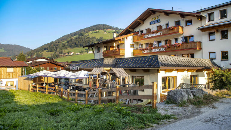 Eigene Anreise Österreich - Tirol: Hotel Schneeberger in Niederau