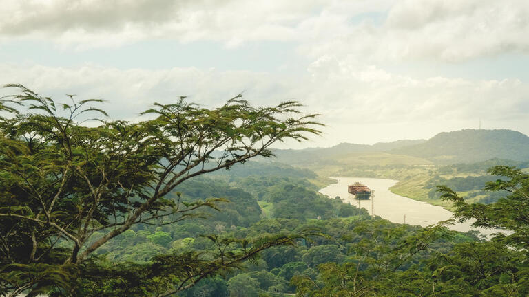 Kreuzfahrten Transatlantik, Panamakanal & Südamerika: Kreuzfahrt mit Oosterdam von Barcelona/Buenos Aires bis Buenos Aires/Barcelona