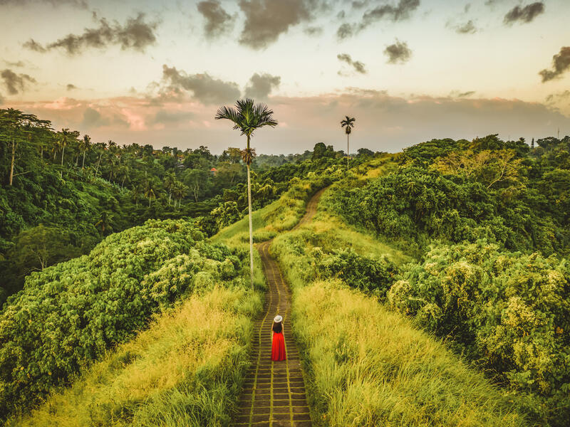 Rundreisen Indonesien – Java & Bali: Magische Momente zwischen Borobudur und Bromo Vulkan 14-tägig inkl. Flüge 3-/4-Sterne-Hotels mit Frühstück In