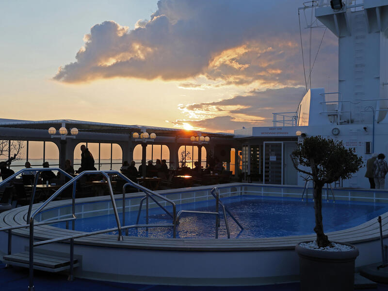 Kreuzfahrten Nordsee & Ostsee: Kreuzfahrt mit der MS Hamburg ab Hamburg/an Kiel