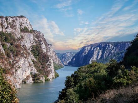 Kreuzfahrten Donau - Eisernes Tor & Donaudelta: Flusskreuzfahrt mit MS COMPASS CARA ab/an Passau