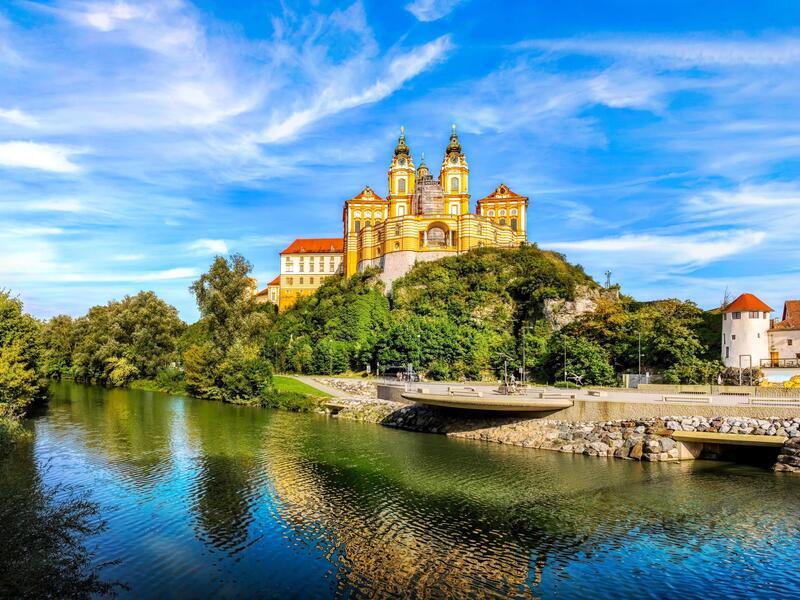 Donau - Flusskreuzfahrt mit MS COMPASS CARA ab/an Passau inkl. 2 Nächte in Passau