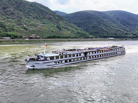 Kreuzfahrten Rhein & Mosel: Flusskreuzfahrt per Rad & Schiff mit MS Veloria ab/an Koblenz