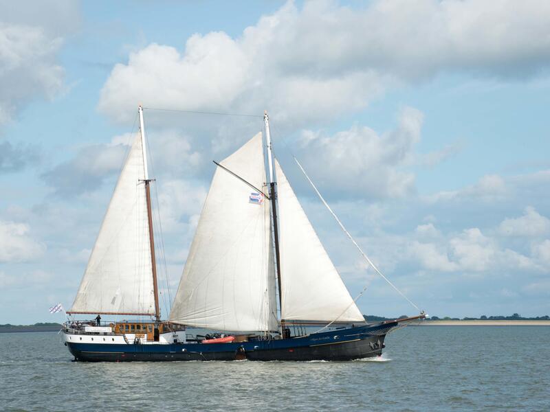 Niederlande - IJsselmeer - Kreuzfahrt per Rad & Segelschiff mit Wapen fan Fryslân ab/an Enkhuizen