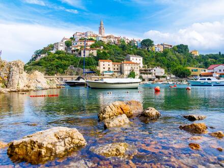 Kreuzfahrten Österreich & Kroatien - Blaue Reise: Kreuzfahrt mit einem Motorsegler/einer Motoryacht ab/an Rijeka inkl. Vorübernachtung in Österreich